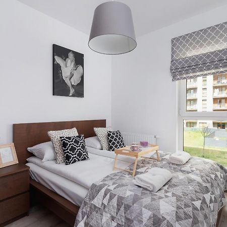 Krowodrza Apartment Premium With Balcony By Renters Prestige 크라쿠프 외부 사진