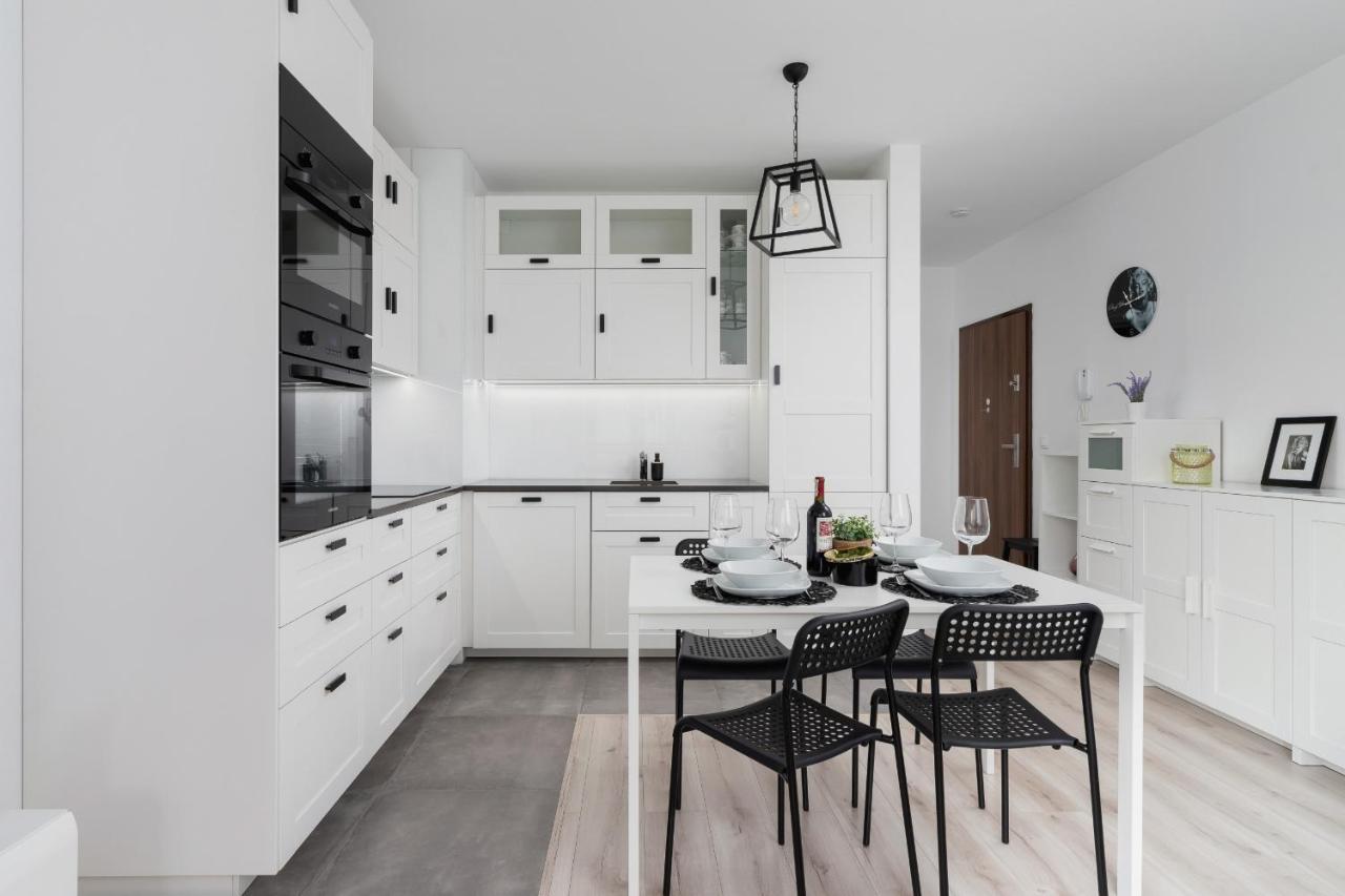 Krowodrza Apartment Premium With Balcony By Renters Prestige 크라쿠프 외부 사진